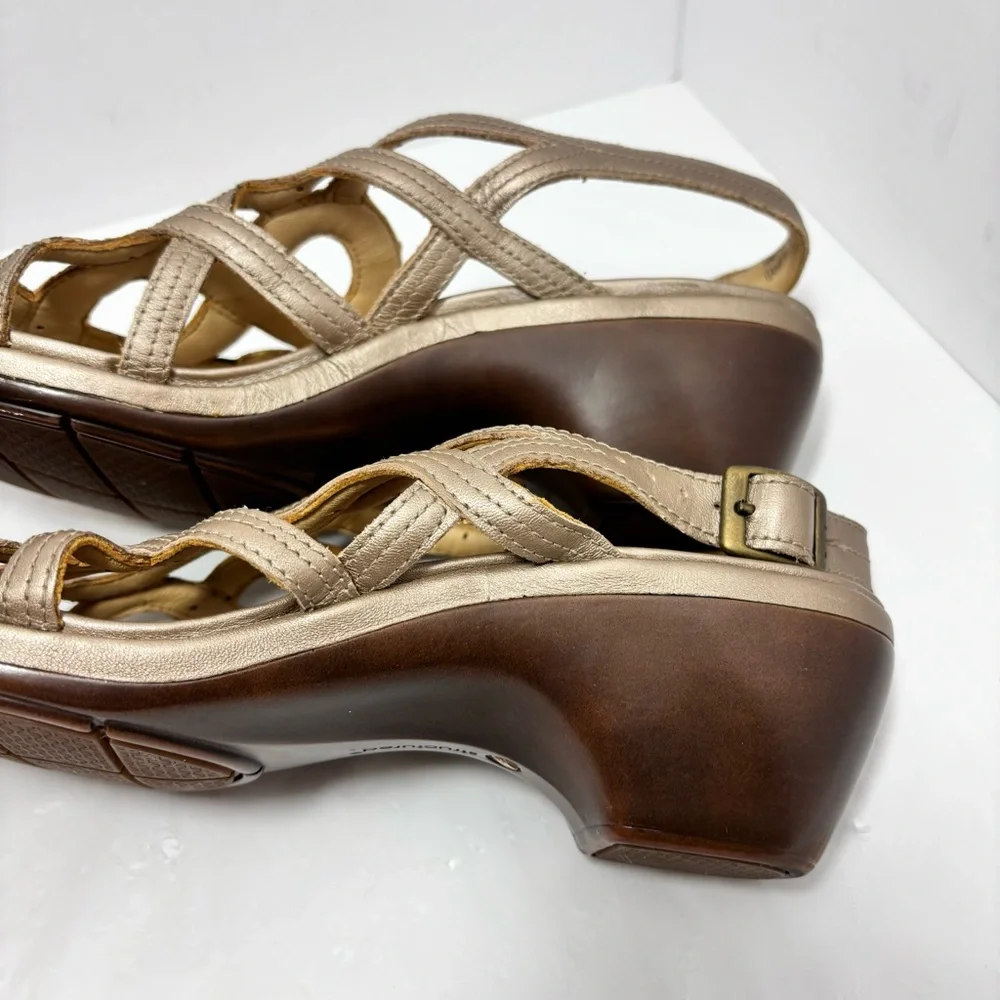 Clarks Unstructured Sandals Strappy Slingback Brown Taupe Wedge Heel Women 9.5 M